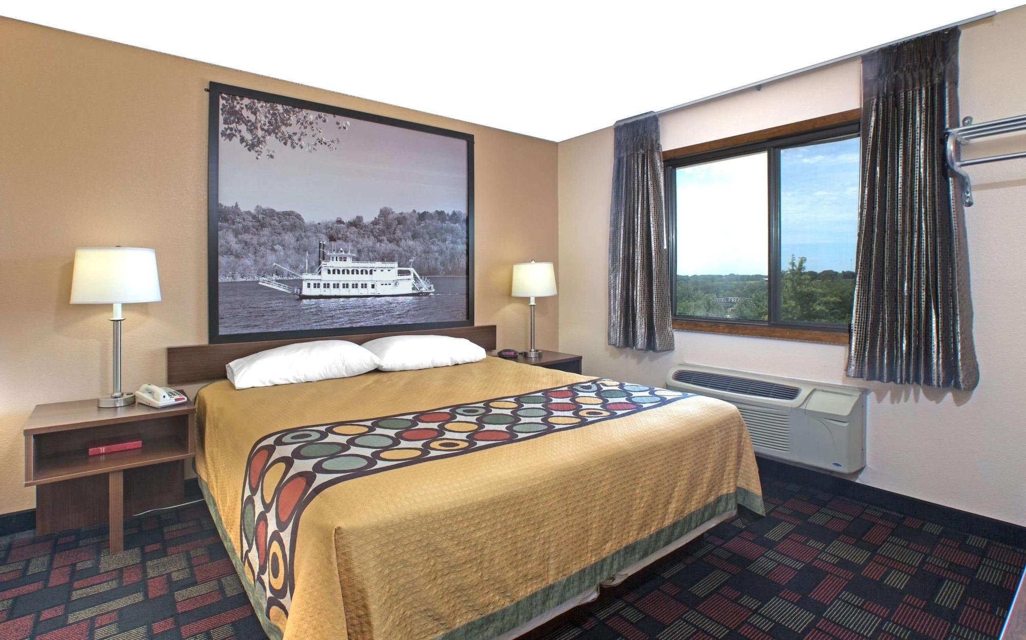 Super 8 By Wyndham Boonville Bagian luar foto