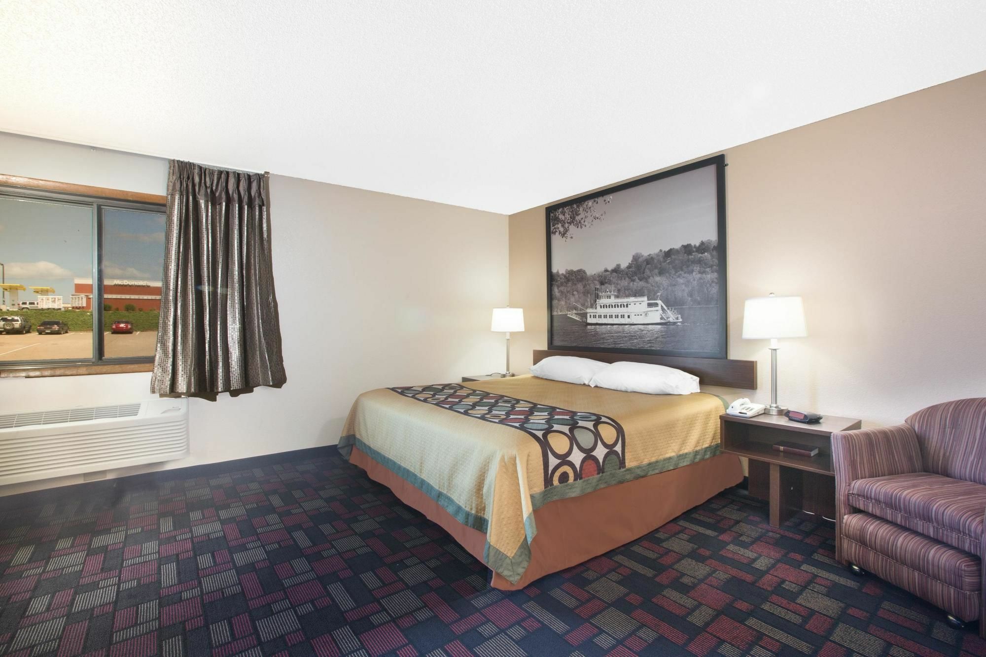 Super 8 By Wyndham Boonville Bagian luar foto